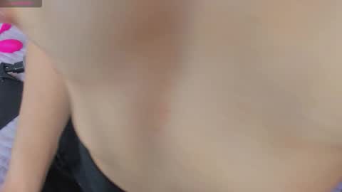 Snapshot of candy_hott7 chatting on November 23, 2025, 2:06 pm Candy hot online show from November 23, 2025, 2:06 pm