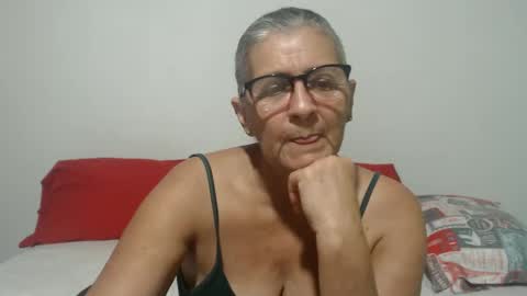 Snapshot of candy_mature_ chatting on January 9, 2025, 12:25 am candy online show from January 9, 2025, 12:25 am