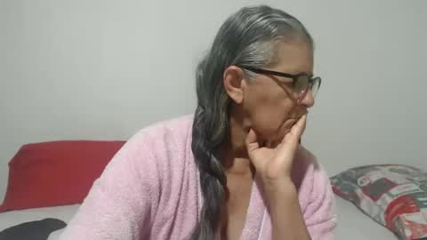 Snapshot of candy_mature_ chatting on January 9, 2025, 11:14 am candy online show from January 9, 2025, 11:14 am