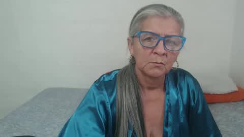 Snapshot of candy_mature_ chatting on January 13, 2025, 9:42 pm candy online show from January 13, 2025, 9:42 pm