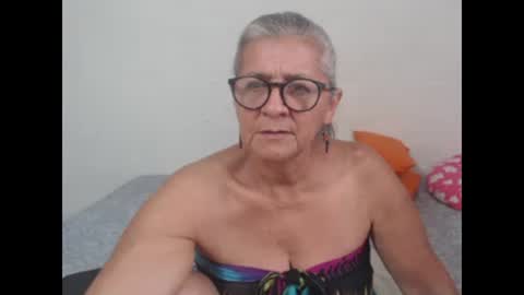 Snapshot of candy_mature_ chatting on January 14, 2025, 9:41 pm candy online show from January 14, 2025, 9:41 pm