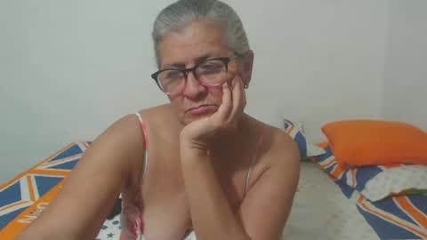 Snapshot of candy_mature_ chatting on February 18, 2025, 12:37 am candy online show from February 18, 2025, 12:37 am