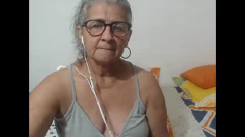 Snapshot of candy_mature_ chatting on March 1, 2025, 10:21 pm candy online show from March 1, 2025, 10:21 pm