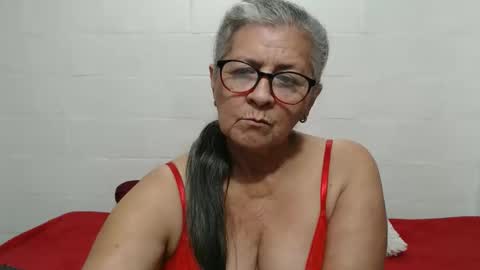 Snapshot of candy_mature_ chatting on October 17, 2025, 11:29 pm candy online show from October 17, 2025, 11:29 pm