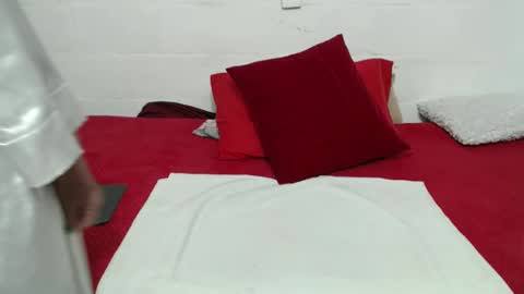 candy online show from October 26, 2025, 1:55 am