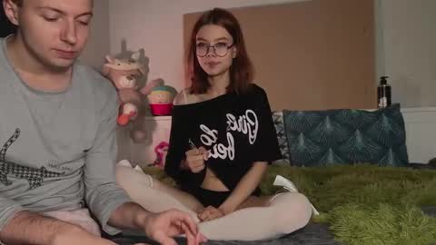 candybeee online show from December 14, 2025, 11:42 pm