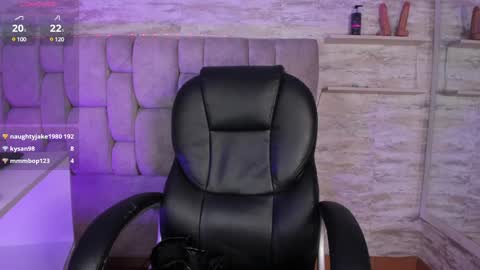 Snapshot of candycuckol chatting on January 19, 2025, 12:17 am Candy online show from January 19, 2025, 12:17 am