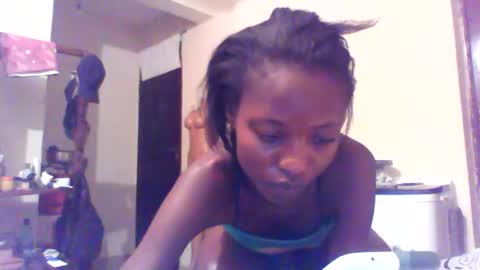 Snapshot of candyfloss2000 chatting on November 19, 2025, 4:29 pm candyfloss2000 online show from November 19, 2025, 4:29 pm