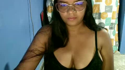 candyflowerlub online show from February 2, 2025, 12:24 pm