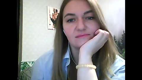 Daisy online show from March 9, 2025, 9:36 pm