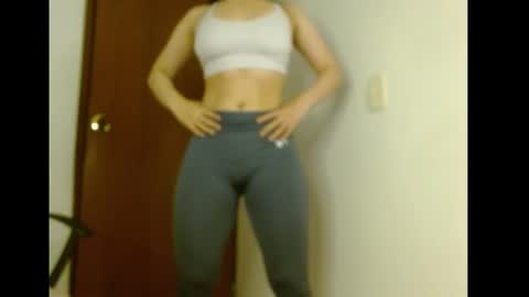 Snapshot of candysex696 chatting on January 14, 2025, 3:11 am IsabellaSex online show from January 14, 2025, 3:11 am