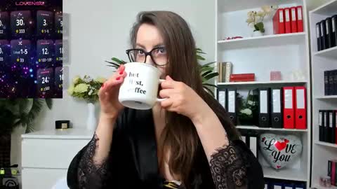 Snapshot of candywesst chatting on February 22, 2025, 9:56 am Candy My pleasure its in your hands online show from February 22, 2025, 9:56 am