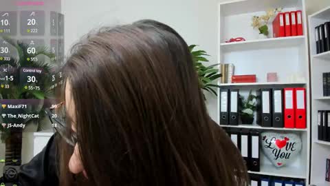 Snapshot of candywesst chatting on March 6, 2025, 7:57 am Candy My pleasure its in your hands online show from March 6, 2025, 7:57 am