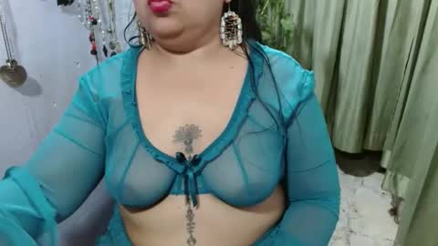 Snapshot of canelacollins chatting on December 5, 2025, 3:59 am CanelaCollins online show from December 5, 2025, 3:59 am