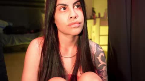 Snapshot of capriciousqueen chatting on November 15, 2025, 5:27 am Miyah online show from November 15, 2025, 5:27 am