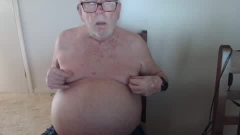 Snapshot of capt5105 chatting on February 9, 2025, 11:36 pm capt5105 online show from February 9, 2025, 11:36 pm