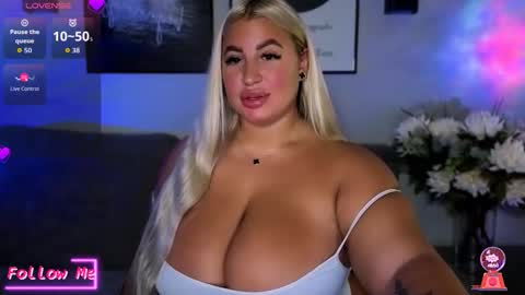 Snapshot of cara__harris chatting on September 30, 2025, 10:15 pm . . online show from September 30, 2025, 10:15 pm