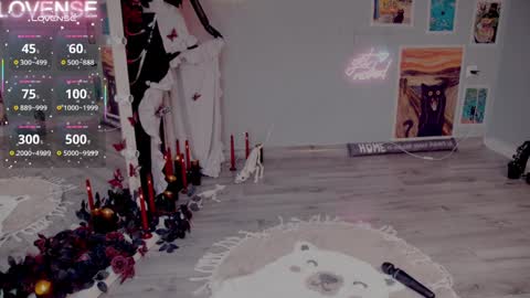 Snapshot of careful_i_bite chatting on November 9, 2025, 6:12 am NONA follow online show from November 9, 2025, 6:12 am