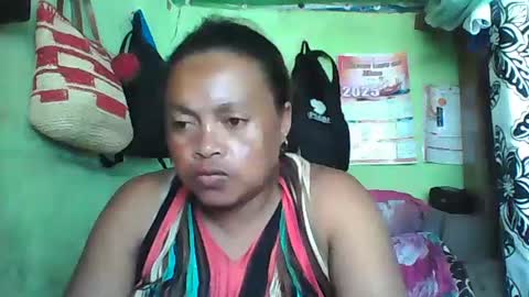 Snapshot of carinesexy69 chatting on January 28, 2025, 10:34 am carinesexy69 online show from January 28, 2025, 10:34 am