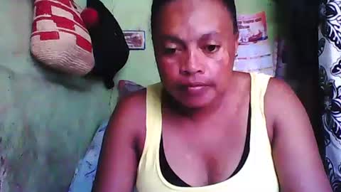 Snapshot of carinesexy69 chatting on January 31, 2025, 9:59 am carinesexy69 online show from January 31, 2025, 9:59 am