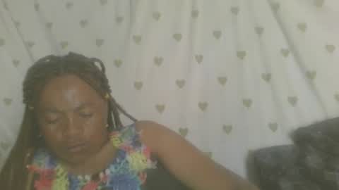 Snapshot of carinesexy69 chatting on September 23, 2025, 10:51 am carinesexy69 online show from September 23, 2025, 10:51 am