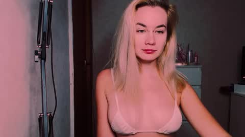 Carin online show from September 27, 2025, 5:12 am