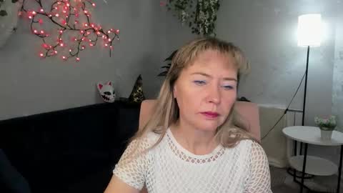 Snapshot of carla_vogue chatting on November 3, 2025, 2:57 am Carla Vogue online show from November 3, 2025, 2:57 am