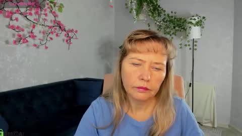 Snapshot of carla_vogue chatting on November 28, 2025, 10:51 am Carla Vogue online show from November 28, 2025, 10:51 am