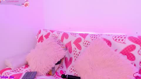 Carla Wet18 online show from September 9, 2025, 4:12 am