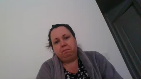 Snapshot of carlaruth chatting on November 11, 2025, 5:02 pm Carlaruth online show from November 11, 2025, 5:02 pm