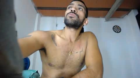 carlo yates  thx for help me to reach 100 thumps up online show from March 4, 2025, 12:01 pm