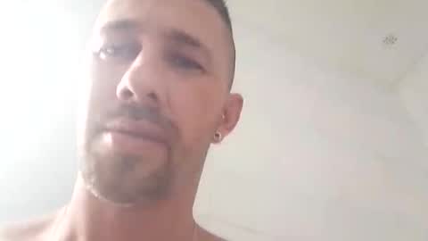 carloscadiz11 online show from October 4, 2025, 1:53 pm