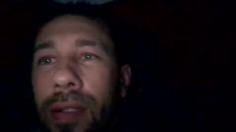 carloscadiz11 online show from October 23, 2025, 12:10 am