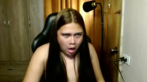 Snapshot of carlota_edwards chatting on November 3, 2025, 7:48 pm Carla online show from November 3, 2025, 7:48 pm