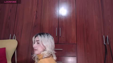 carly grasso  online show from February 23, 2025, 5:12 am