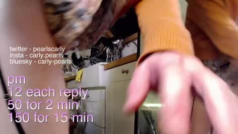 Carly Pearls online show from March 3, 2025, 4:36 am