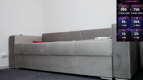 Snapshot of carmela_fox chatting on December 18, 2024, 3:00 pm Carmela online show from December 18, 2024, 3:00 pm