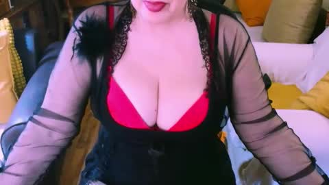 Snapshot of carmenrossi chatting on February 25, 2025, 9:09 am Carmen online show from February 25, 2025, 9:09 am