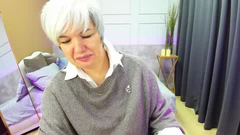 Carmen online show from January 11, 2025, 8:43 pm