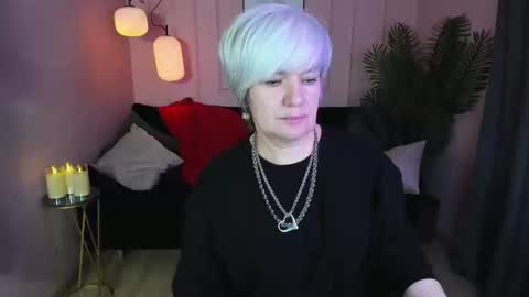 Carmen online show from February 9, 2025, 8:02 pm