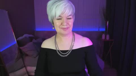 Carmen online show from February 26, 2025, 8:54 pm