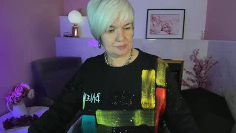 Carmen online show from October 26, 2025, 8:37 pm