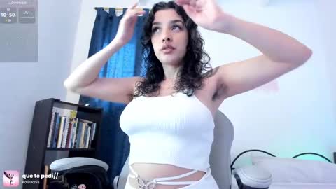 carmesix__ online show from January 27, 2025, 10:38 pm