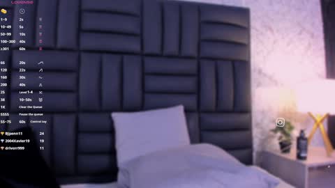Snapshot of caro_martinezz chatting on December 2, 2024, 7:47 am online show from December 2, 2024, 7:47 am