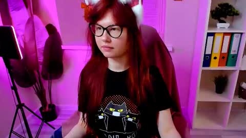 Snapshot of carol_carmen chatting on November 23, 2025, 11:59 pm Carol online show from November 23, 2025, 11:59 pm