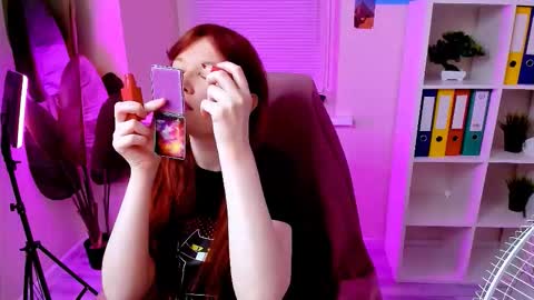 Snapshot of carol_carmen chatting on November 25, 2025, 11:49 pm Carol online show from November 25, 2025, 11:49 pm