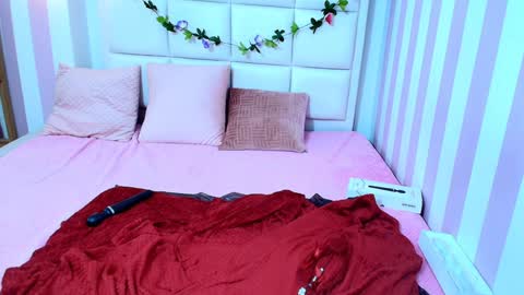 Snapshot of carolina_hernandez22 chatting on January 4, 2025, 8:59 pm Carolina online show from January 4, 2025, 8:59 pm