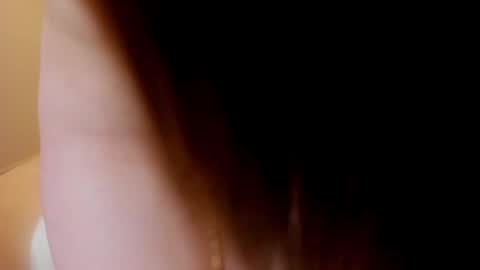 Snapshot of carolina_hernandez22 chatting on September 29, 2025, 11:53 pm Carolina online show from September 29, 2025, 11:53 pm