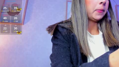  Caroline  online show from January 27, 2025, 5:37 pm