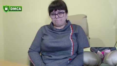 CarolineDream  online show from December 4, 2025, 6:44 am